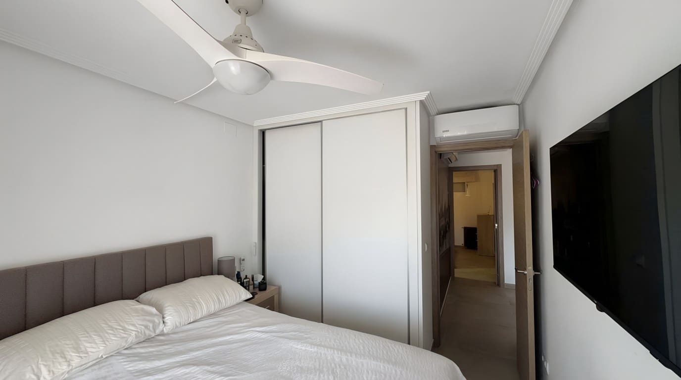 2 bedroom Apartment for sale in Alfaz del Pi / L'Alfas del Pi with pool - € 280,000 (Ref: 9803980)