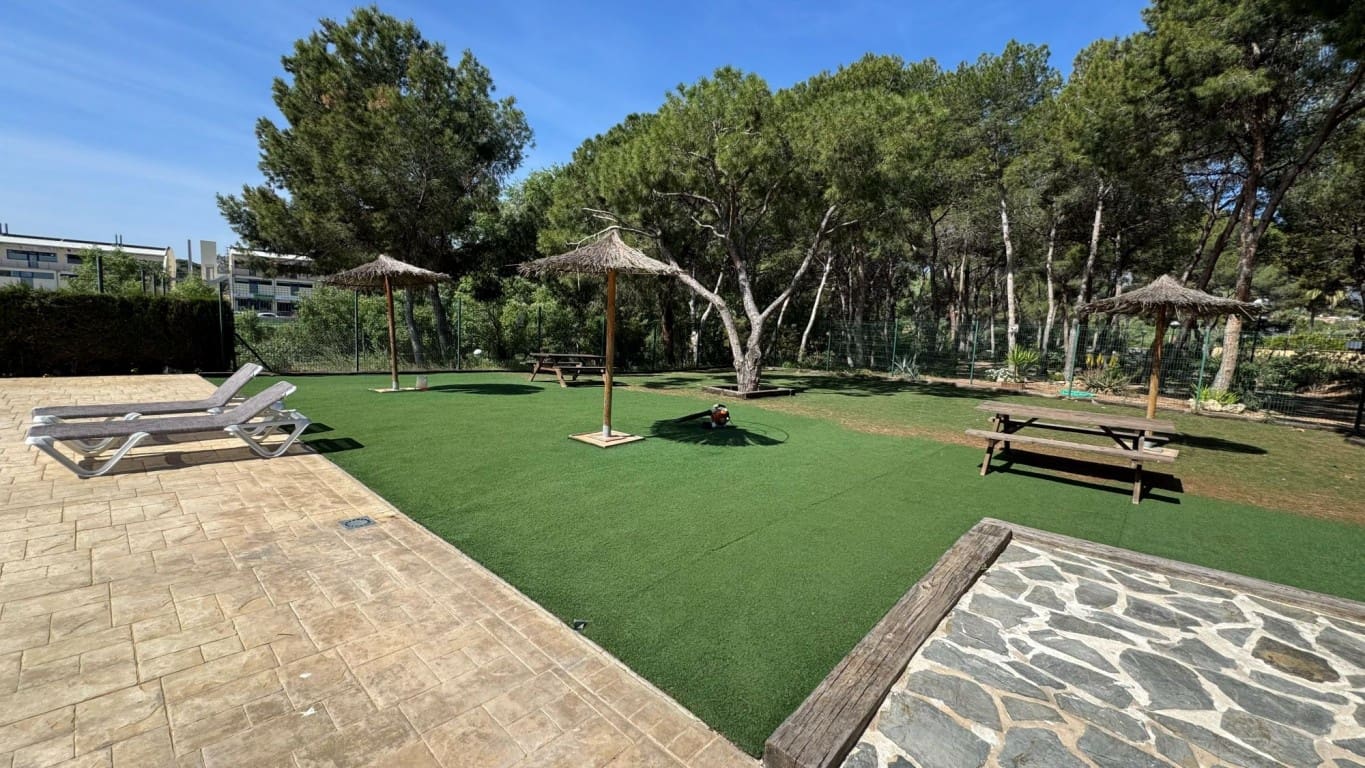 2 bedroom Apartment for sale in Alfaz del Pi / L'Alfas del Pi with pool - € 280,000 (Ref: 9803980)