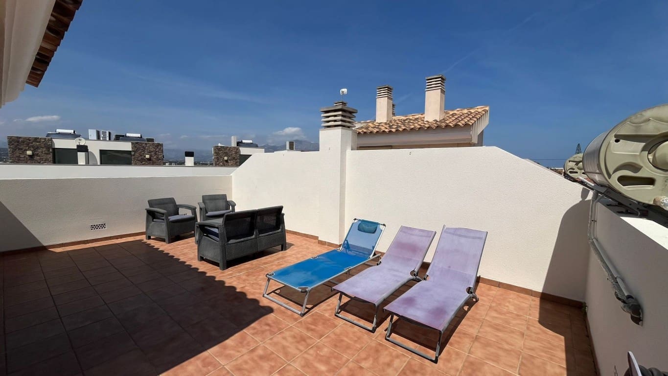 3 soveværelse Villa til salg i Albir med swimmingpool - € 470.000 (Ref: 9819376)