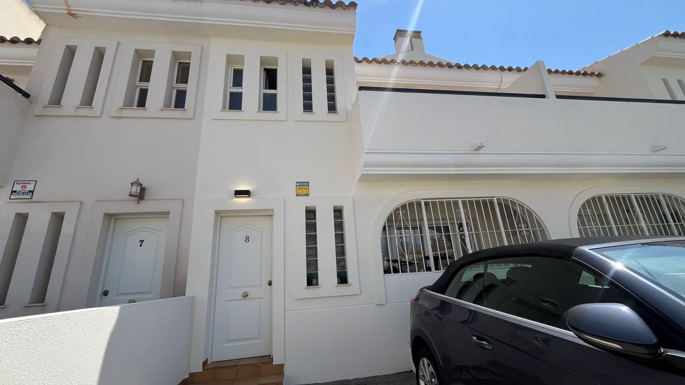 3 soveværelse Villa til salg i Albir med swimmingpool - € 470.000 (Ref: 9819376)