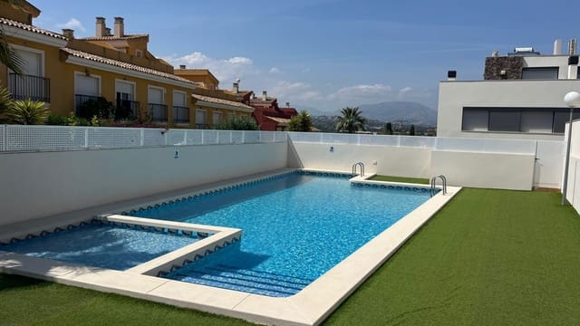3 soveværelse Villa til salg i Albir, Alfaz del Pi / L'Alfàs del Pi med swimmingpool - € 470.000 (Ref: 9819376)