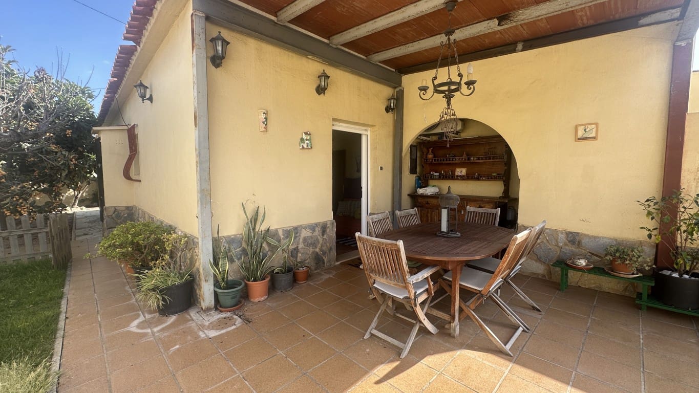 4 bedroom Villa for sale in Albir with pool - € 645,000 (Ref: 9825726)
