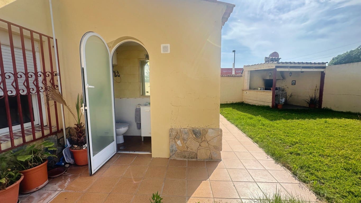 4 bedroom Villa for sale in Albir with pool - € 645,000 (Ref: 9825726)