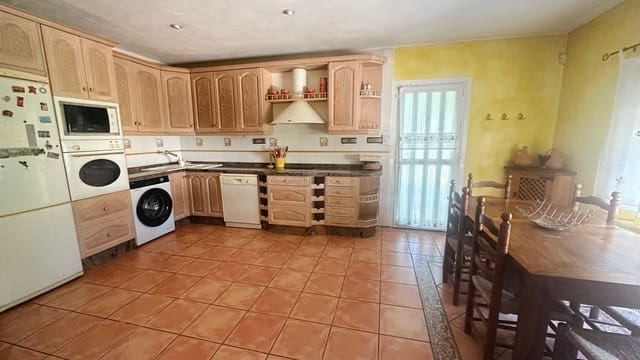 4 soveværelse Villa til salg i Albir, Alfaz del Pi / L'Alfàs del Pi med swimmingpool - € 645.000 (Ref: 9825726)