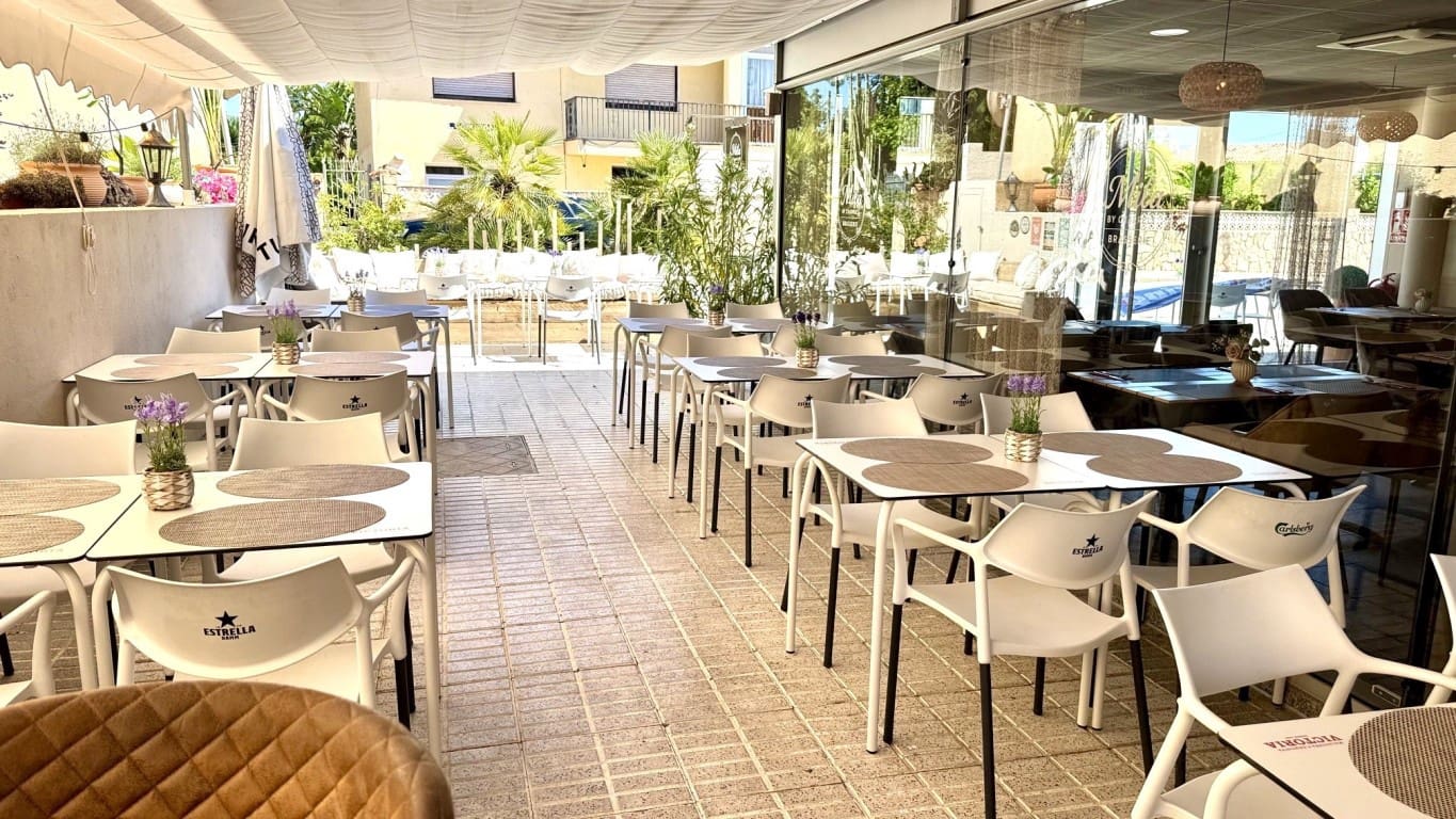 Local Commercial à vendre à Alfaz del Pi / L'Alfas del Pi - 139 000 € (Ref: 9861219)