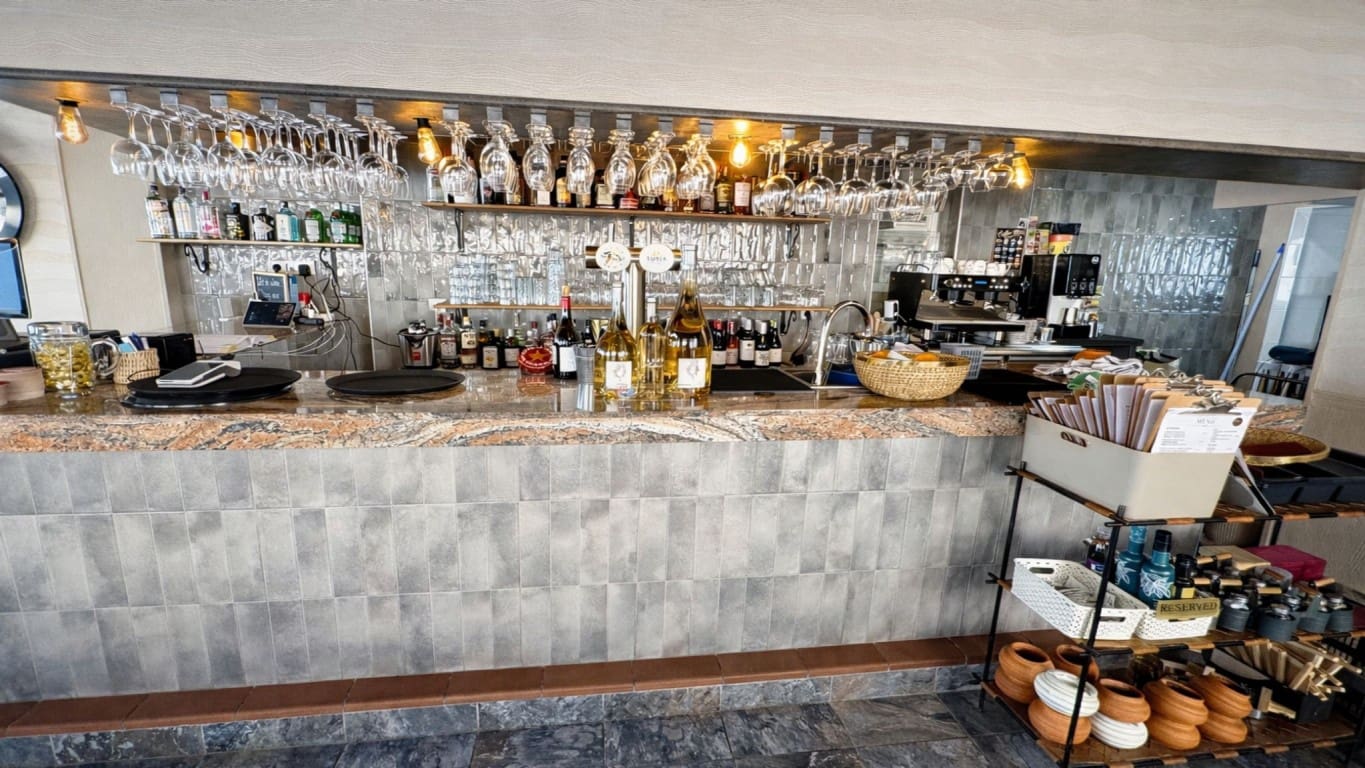 Local Commercial à vendre à Alfaz del Pi / L'Alfas del Pi - 139 000 € (Ref: 9861219)