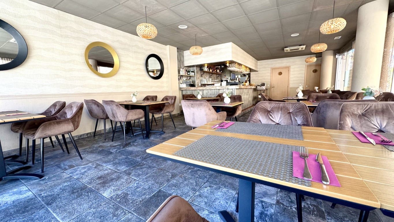 Local Commercial à vendre à Alfaz del Pi / L'Alfas del Pi - 139 000 € (Ref: 9861219)