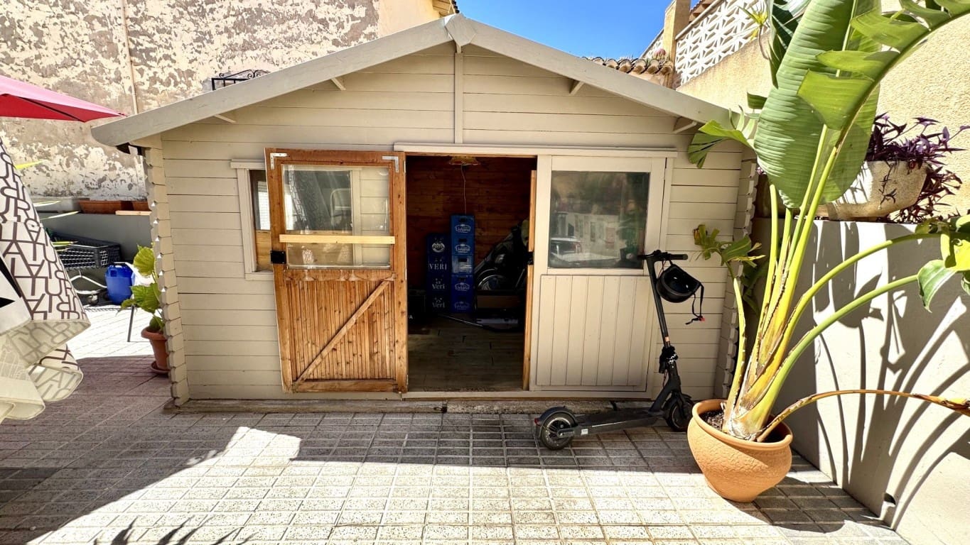 Local Commercial à vendre à Alfaz del Pi / L'Alfas del Pi - 139 000 € (Ref: 9861219)