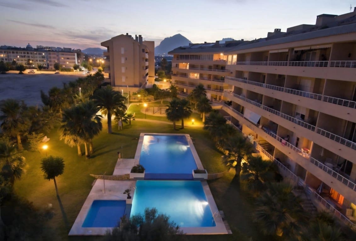 2 Zimmer Apartment zu verkaufen in Albir mit Pool - 399.000 € (Ref: 9877154)