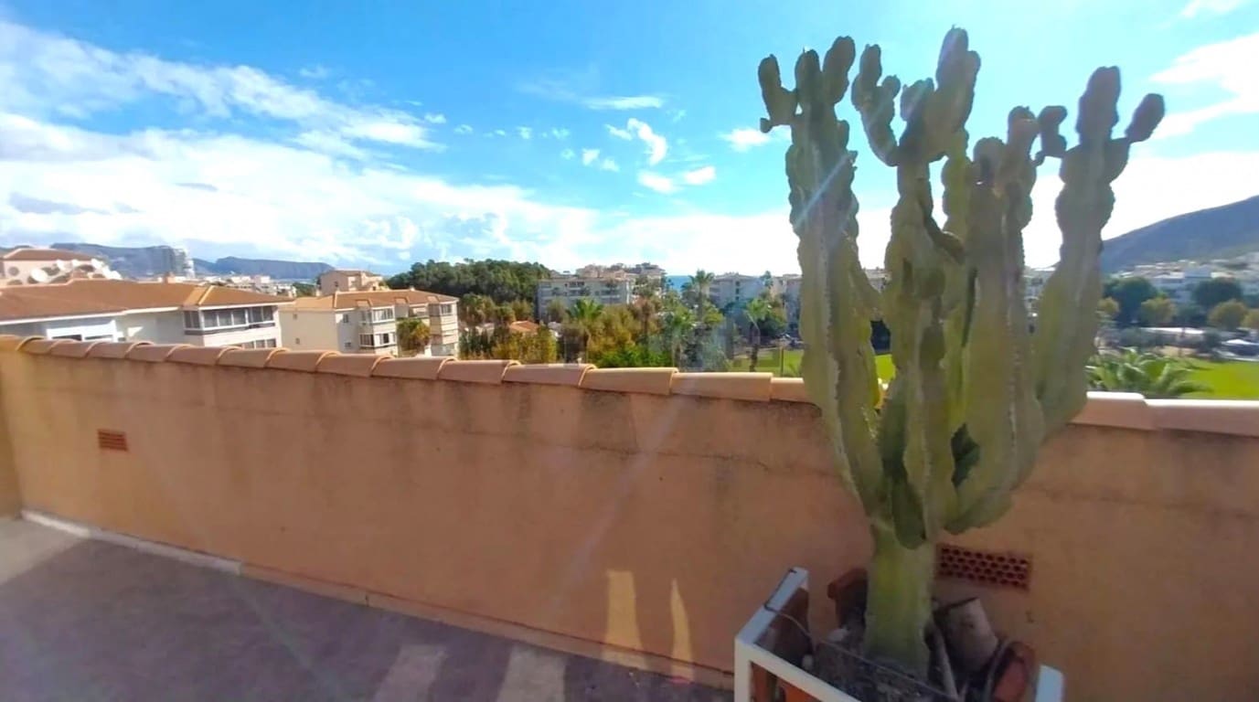 2 Zimmer Apartment zu verkaufen in Albir mit Pool - 399.000 € (Ref: 9877154)