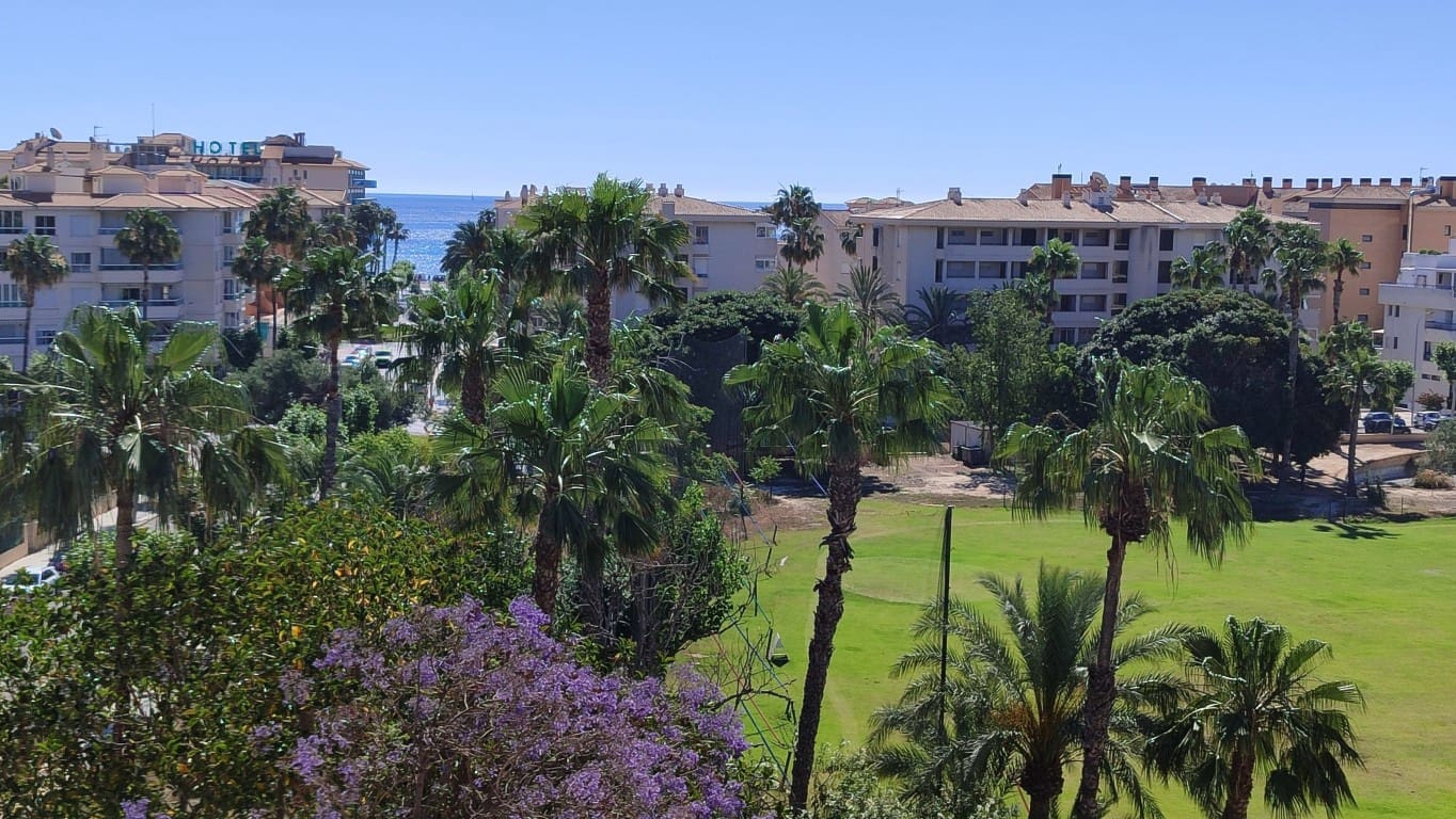 2 Zimmer Apartment zu verkaufen in Albir mit Pool - 399.000 € (Ref: 9877154)
