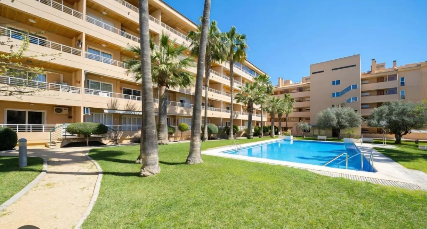 2 Zimmer Apartment zu verkaufen in Albir mit Pool - 399.000 € (Ref: 9877154)