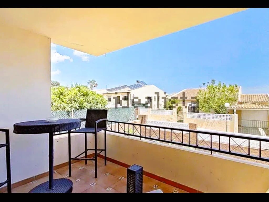 9 makuuhuone Rivitalo myytävänä paikassa La Nucia - 470 000 € (Ref: 9890700)