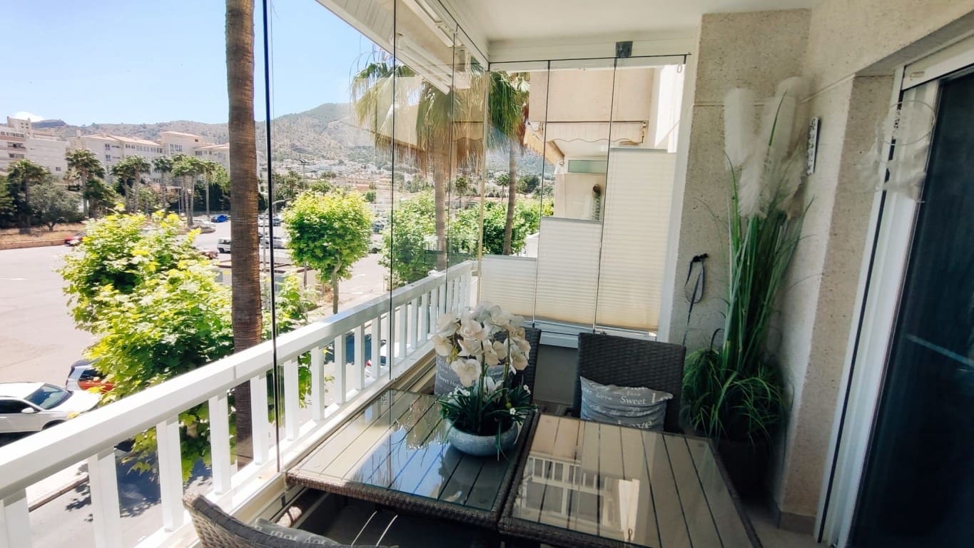 3 bedroom Apartment for sale in Albir with pool - € 495,000 (Ref: 9905286)