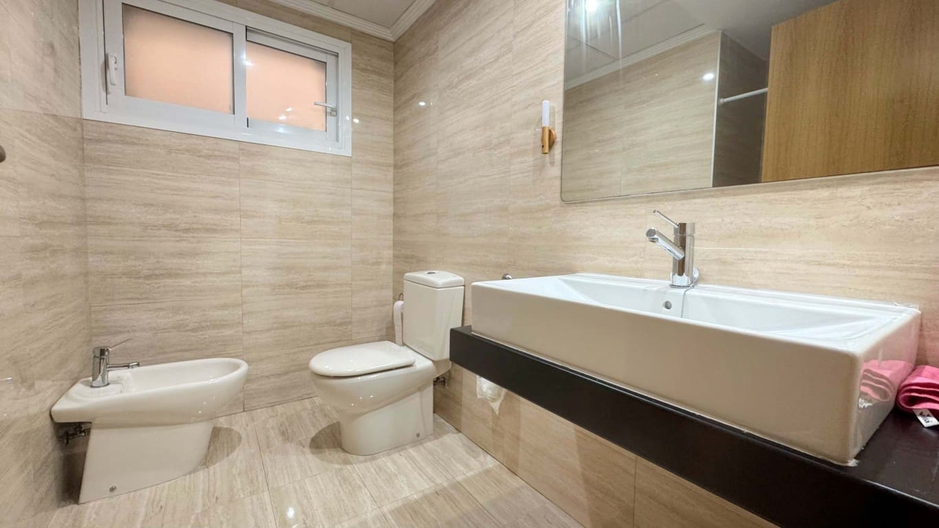2 quarto Apartamento para venda em Benidorm - 299 000 € (Ref: 9912414)