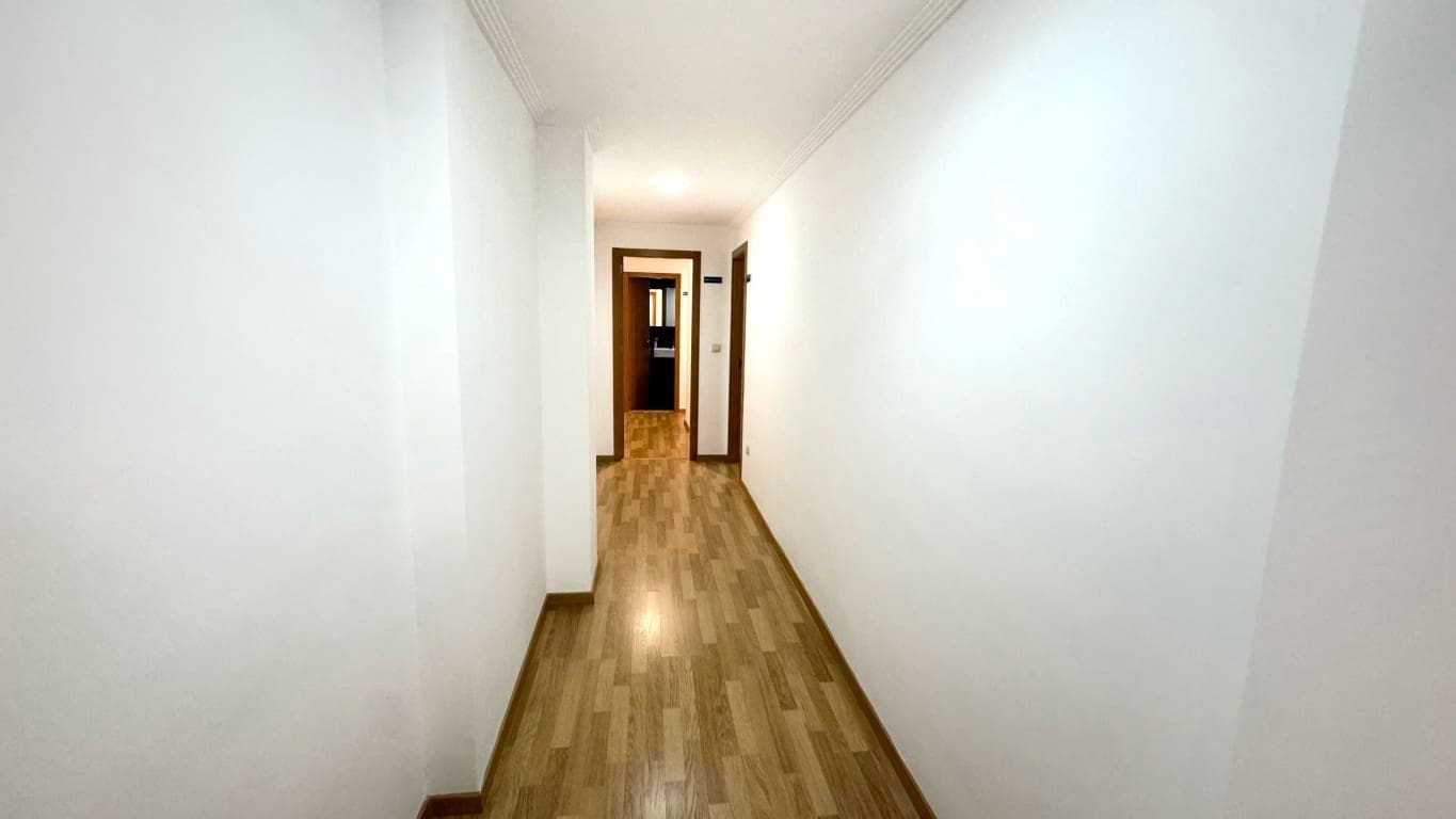 2 quarto Apartamento para venda em Benidorm - 299 000 € (Ref: 9912414)