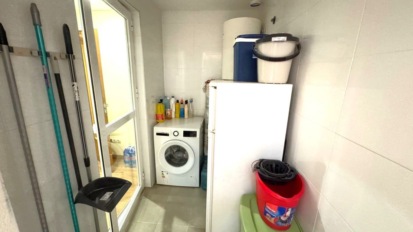 2 quarto Apartamento para venda em Benidorm - 299 000 € (Ref: 9912414)