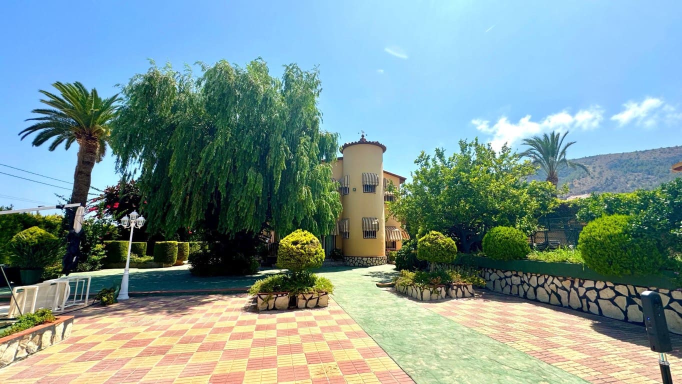 4 quarto Moradia para venda em Albir com piscina - 1 500 000 € (Ref: 9995446)