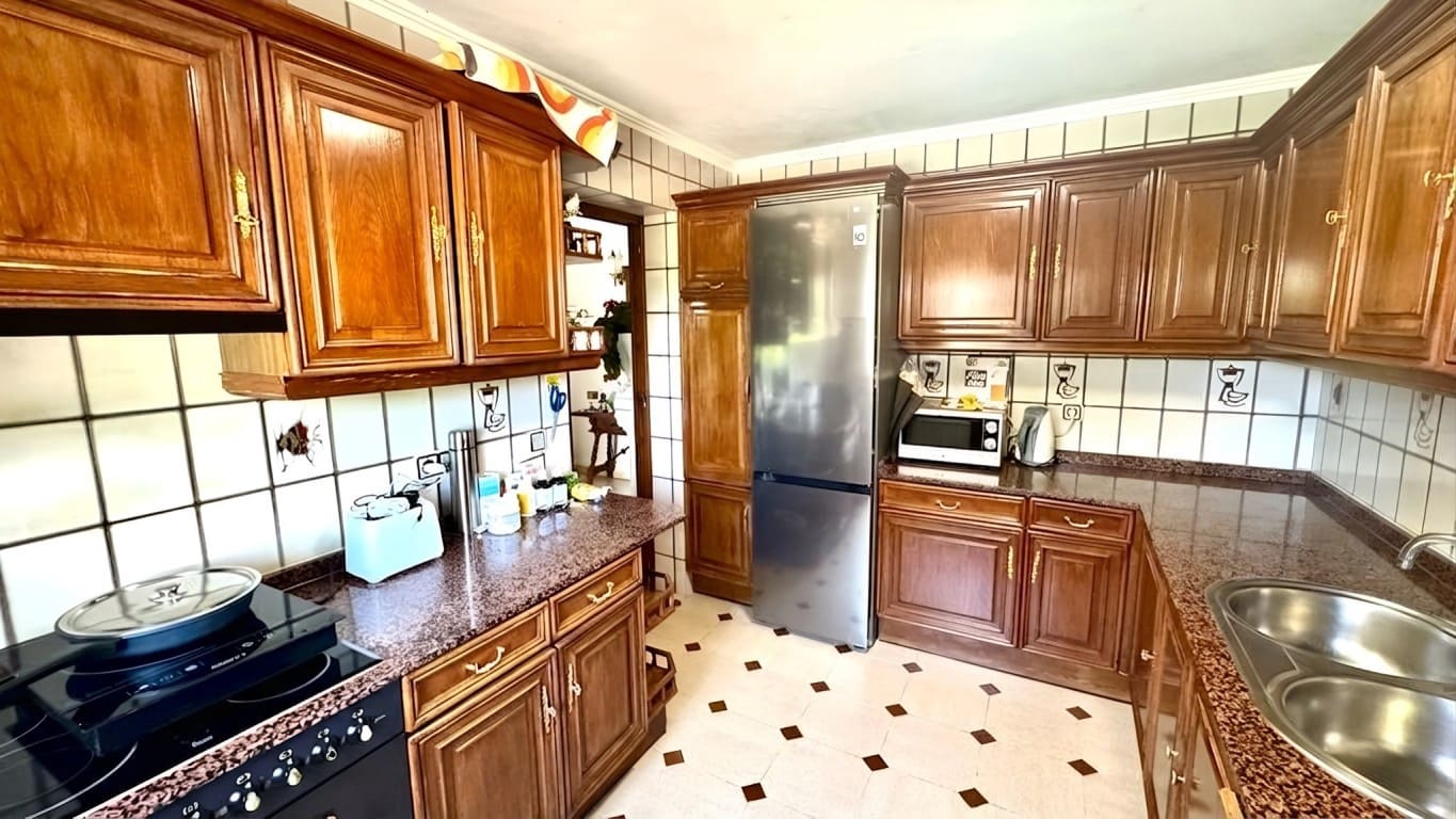 4 quarto Moradia para venda em Albir com piscina - 1 500 000 € (Ref: 9995446)