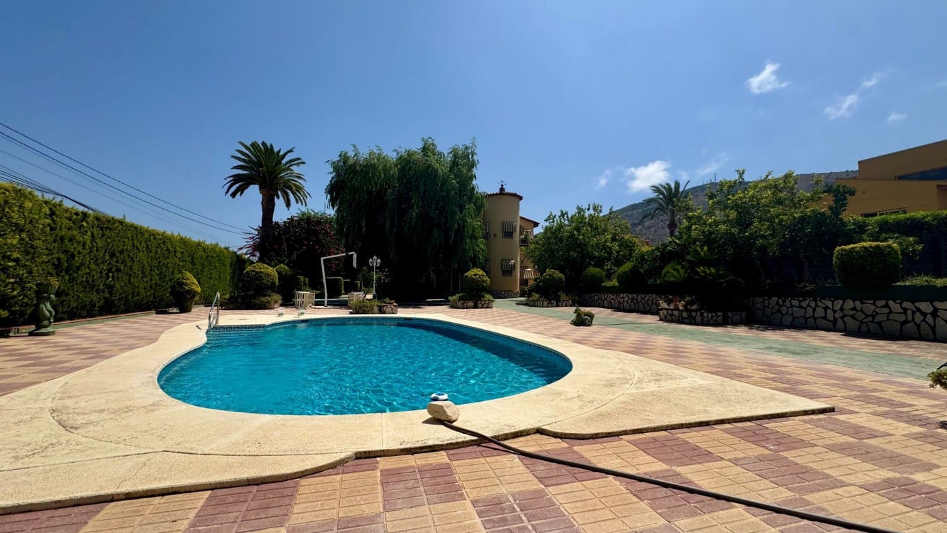 4 quarto Moradia para venda em Albir com piscina - 1 500 000 € (Ref: 9995446)