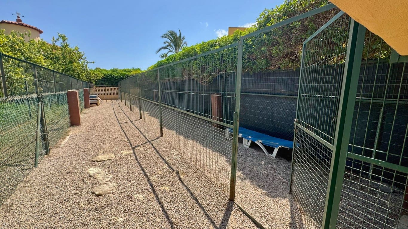 4 quarto Moradia para venda em Albir com piscina - 1 500 000 € (Ref: 9995446)