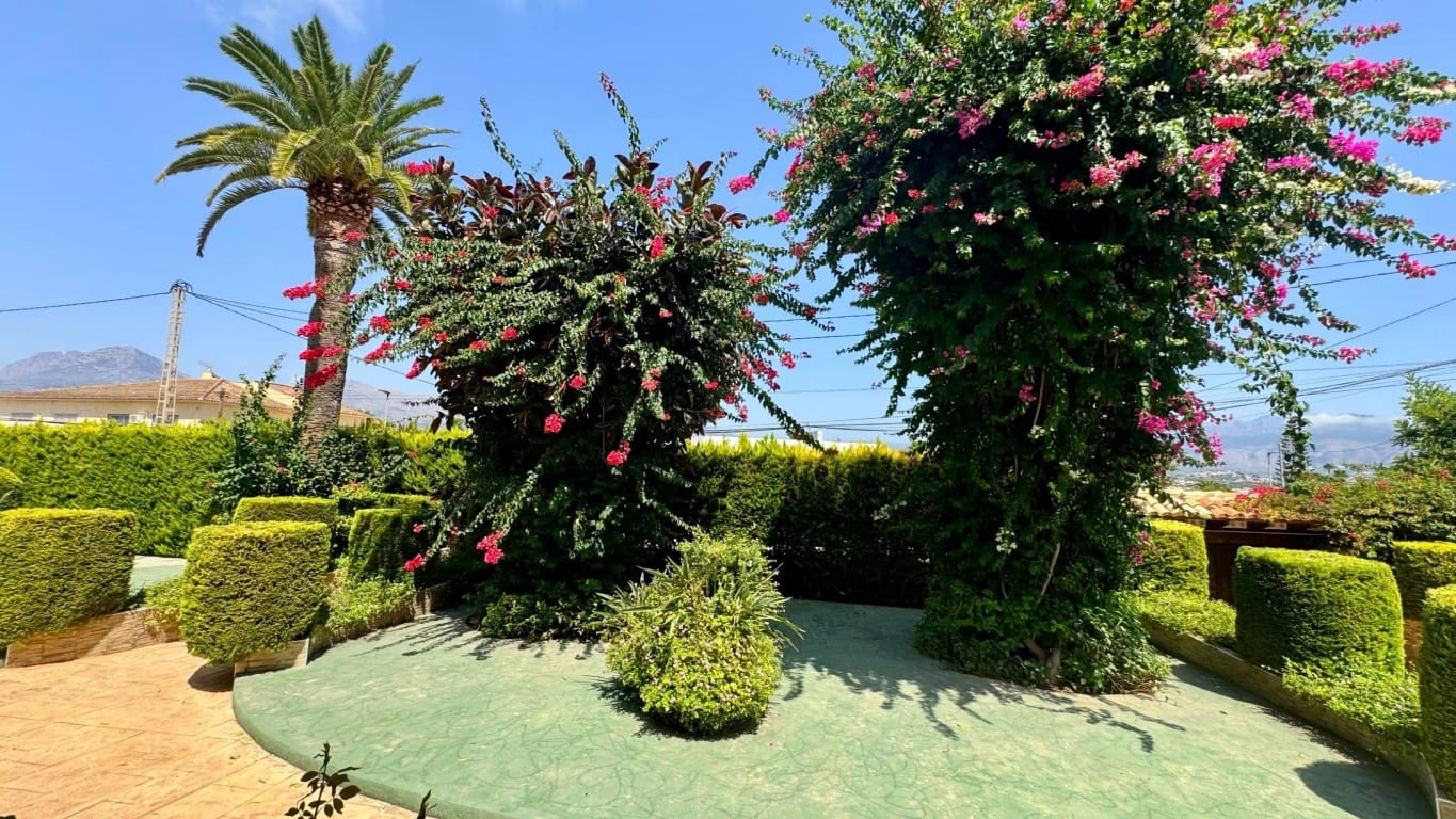 4 quarto Moradia para venda em Albir com piscina - 1 500 000 € (Ref: 9995446)