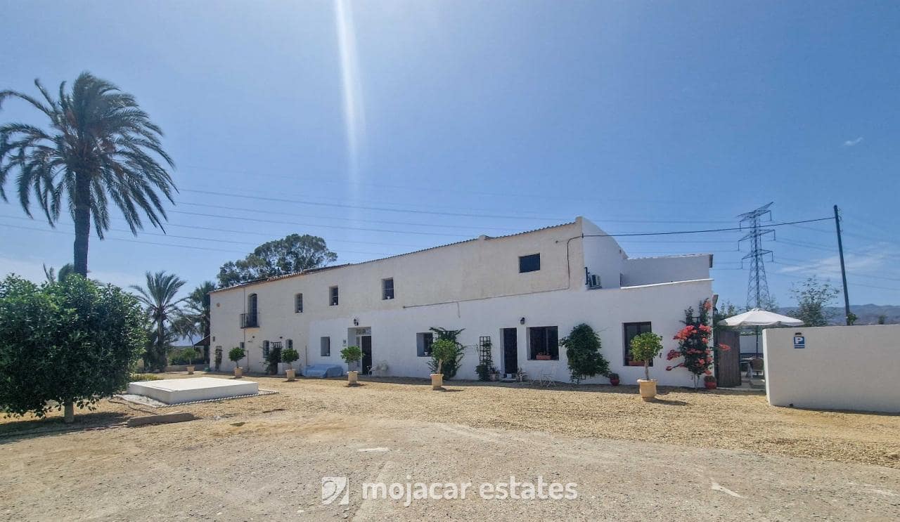 7 sovrum Finca/Hus på landet till salu i Vera med pool garage - 749 900 € (Ref: 10040164)