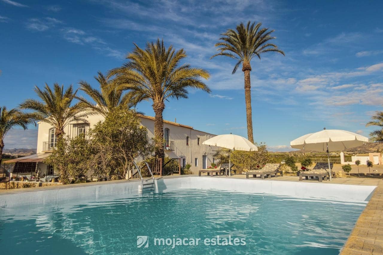 7 sovrum Finca/Hus på landet till salu i Vera med pool garage - 749 900 € (Ref: 10040164)