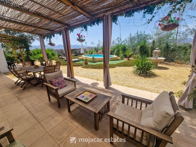 7 sovrum Finca/Hus på landet till salu i Vera Ciudad, Vera med pool garage - 749 900 € (Ref: 10040164)