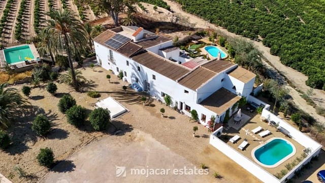 7 sovrum Finca/Hus på landet till salu i Vera Ciudad, Vera med pool garage - 749 900 € (Ref: 10040164)