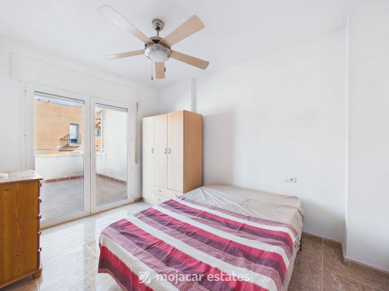 1 soverom Leilighet til salgs i Vera med garasje - € 89 000 (Ref: 10063031)