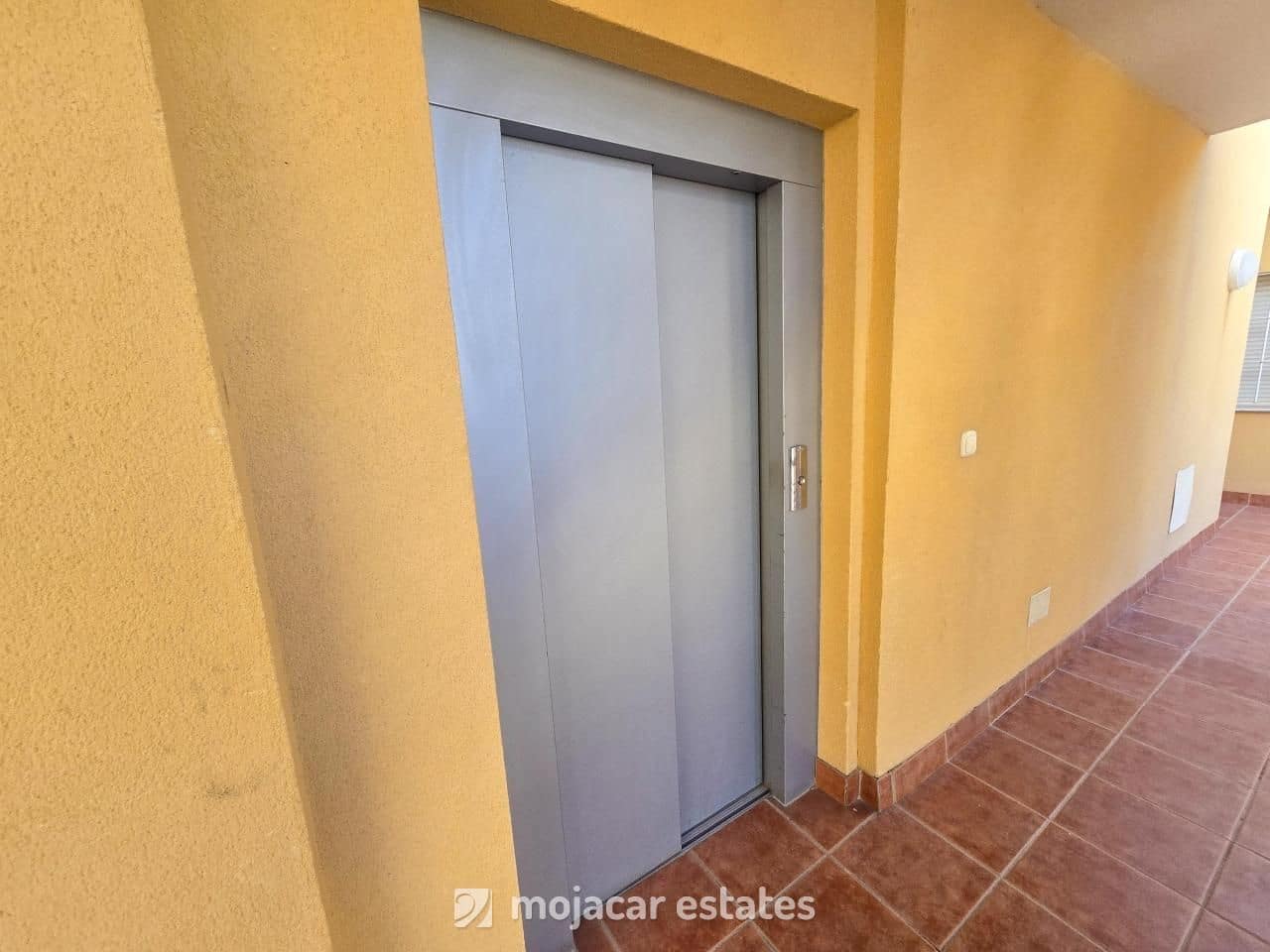 1 soverom Leilighet til salgs i Vera med garasje - € 89 000 (Ref: 10063031)