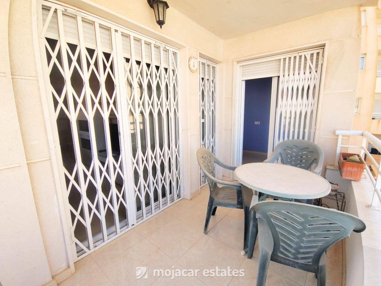 3 sypialnia Apartament na sprzedaż w Garrucha z basenem garażem - 169 900 € (Ref: 10065701)