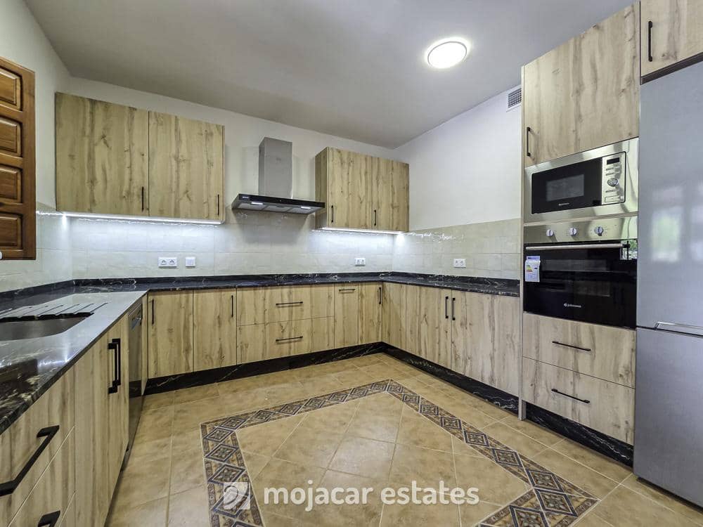 4 soveværelse Villa til salg i Mojacar med swimmingpool garage - € 1.295.000 (Ref: 10113491)