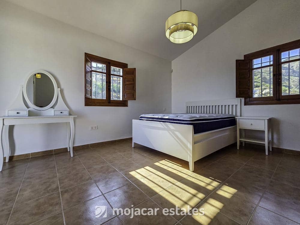 4 soveværelse Villa til salg i Mojacar med swimmingpool garage - € 1.295.000 (Ref: 10113491)