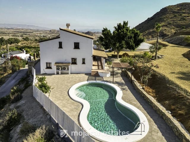 4 sovrum Villa till salu i Mojácar med pool garage - 1 295 000 € (Ref: 10113491)