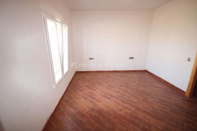 6 bedroom Townhouse for sale in Turre - € 400,000 (Ref: 4185564)