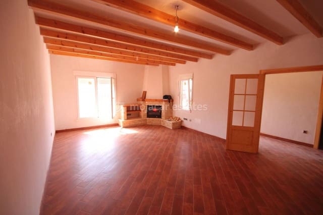 6 bedroom Townhouse for sale in Turre - € 400,000 (Ref: 4185564)