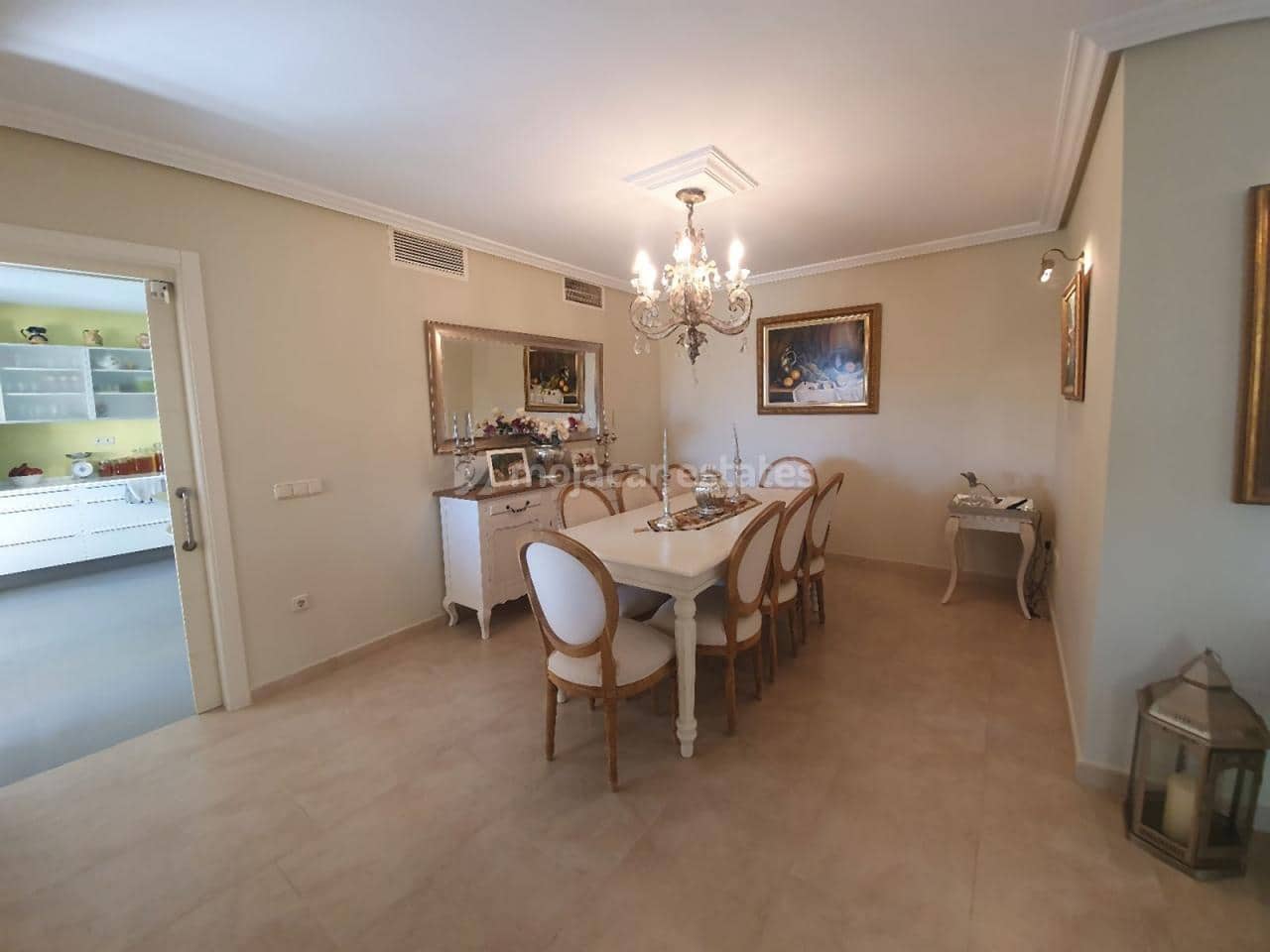 7 Zimmer Villa zu verkaufen in Mojacar mit Pool Garage - 820.000 € (Ref: 5745145)