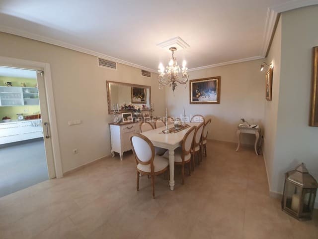 7 Zimmer Villa zu verkaufen in Mojácar mit Pool Garage - 820.000 € (Ref: 5745145)