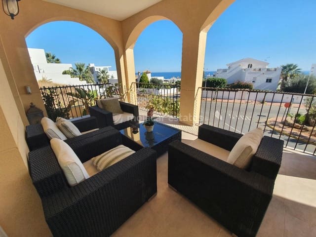 7 Zimmer Villa zu verkaufen in Mojácar mit Pool Garage - 820.000 € (Ref: 5745145)