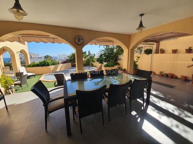 7 Zimmer Villa zu verkaufen in Mojácar mit Pool Garage - 820.000 € (Ref: 5745145)