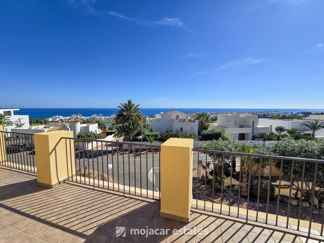 Chalet de 7 habitaciones en Mojácar en venta con piscina garaje - 820.000 € (Ref: 5745145)