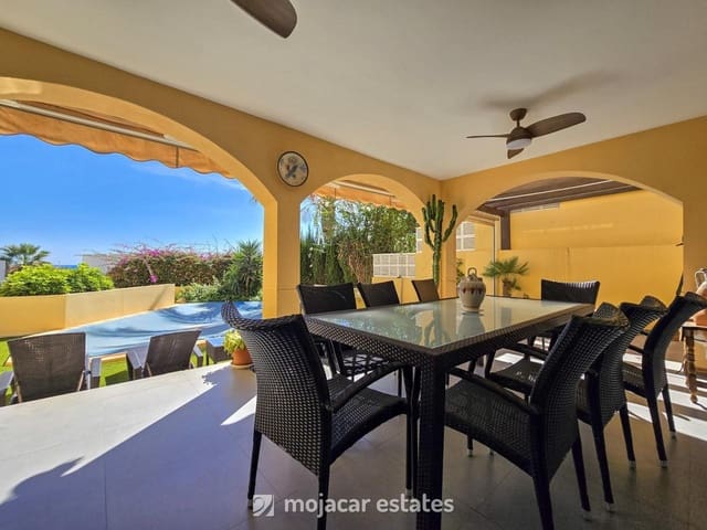 Chalet de 7 habitaciones en Mojácar en venta con piscina garaje - 820.000 € (Ref: 5745145)