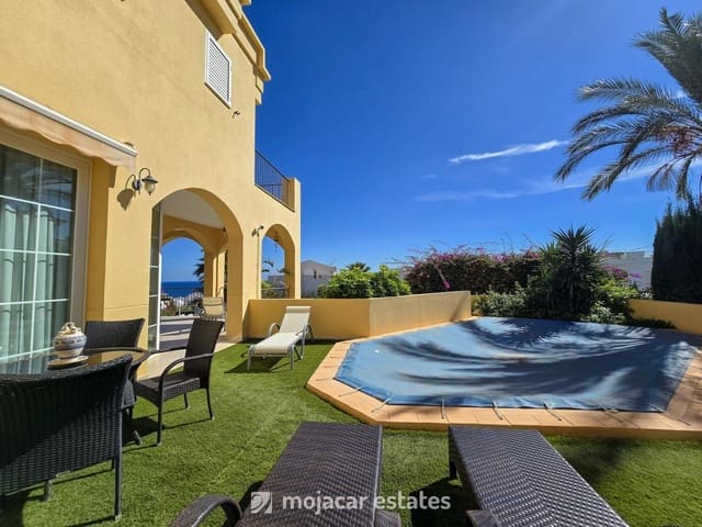 Chalet de 7 habitaciones en Mojácar en venta con piscina garaje - 820.000 € (Ref: 5745145)
