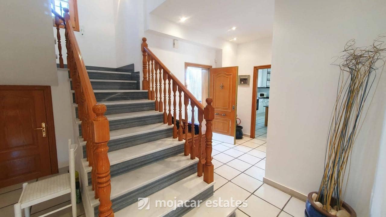 4 slaapkamer Villa te koop in Mojacar - € 320.000 (Ref: 7267026)