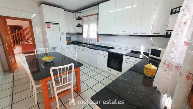 4 slaapkamer Villa te koop in Mojácar - € 320.000 (Ref: 7267026)
