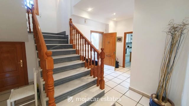 4 slaapkamer Villa te koop in Mojácar - € 320.000 (Ref: 7267026)