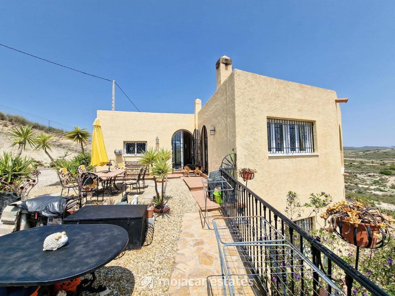 4 bedroom Villa for sale in Los Gallardos - € 369,000 (Ref: 7679981)