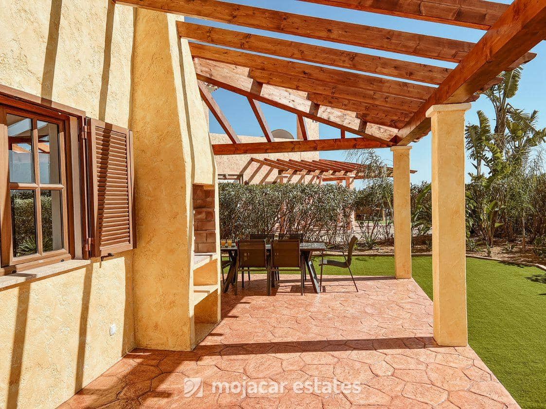 3 chambre Villa/Maison à vendre à Cuevas del Almanzora avec piscine - 375 950 € (Ref: 8193189)